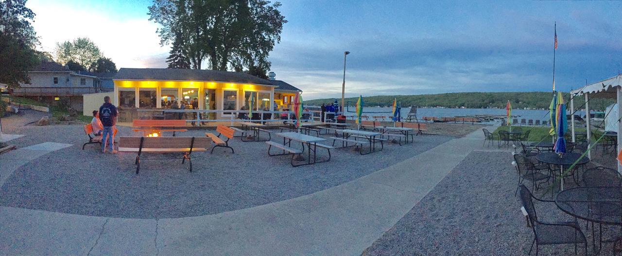 Beachcomber Inn Conesus Dış mekan fotoğraf